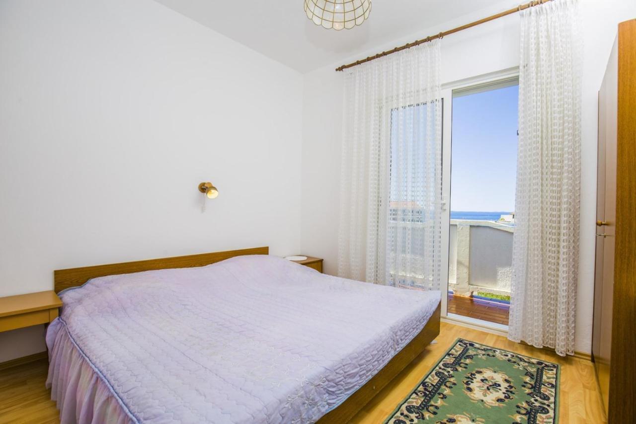 Rooms Padovan Banjol Exterior photo