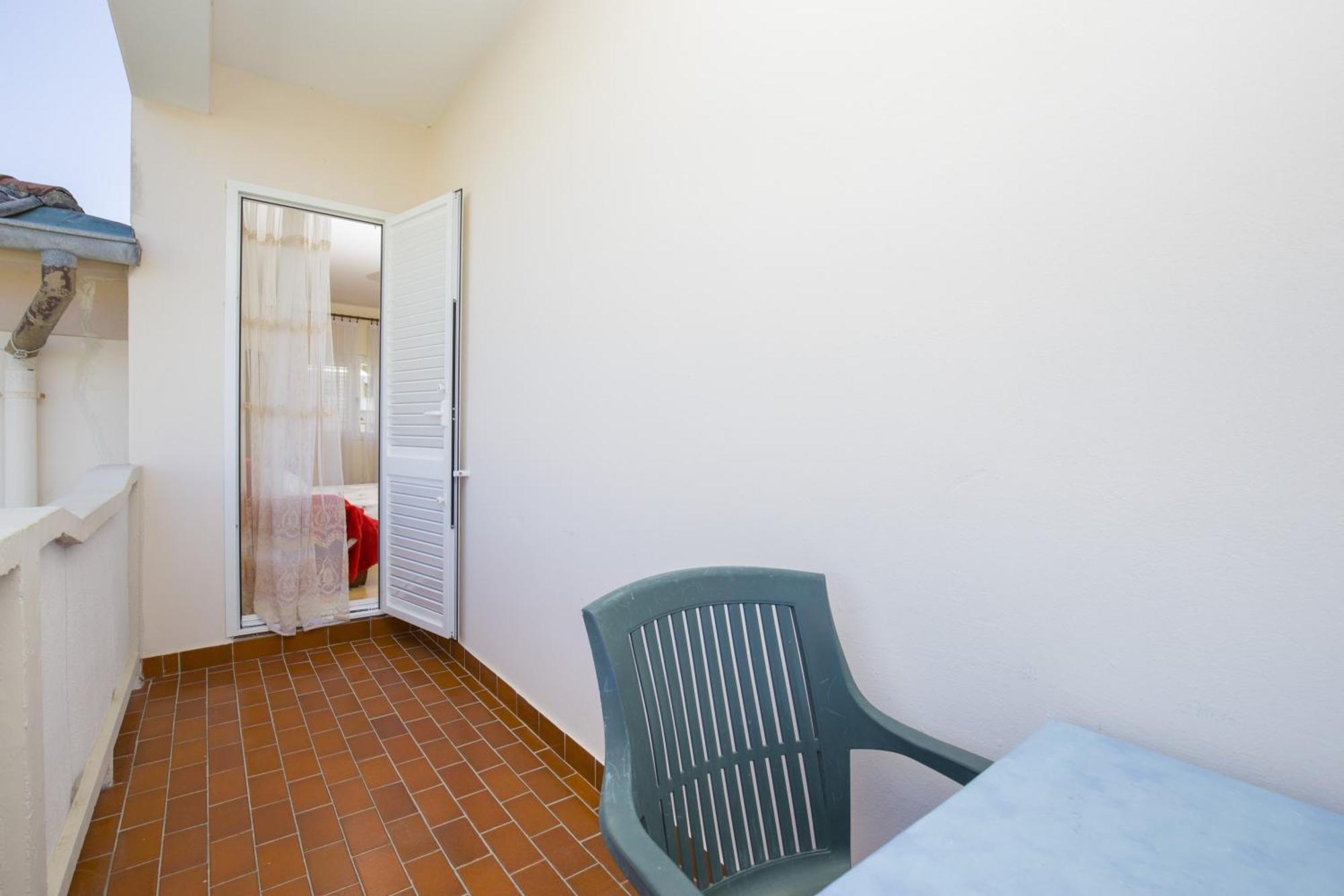 Rooms Padovan Banjol Exterior photo